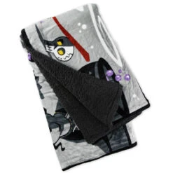 Hallmark Disney Hocus Pocus Black Flame Candle Blanket, 50x60 -Elegant Home Decor Deals Store Hocus Pocus Black Flame Candle Fleece Blanket 1HGN1506 02